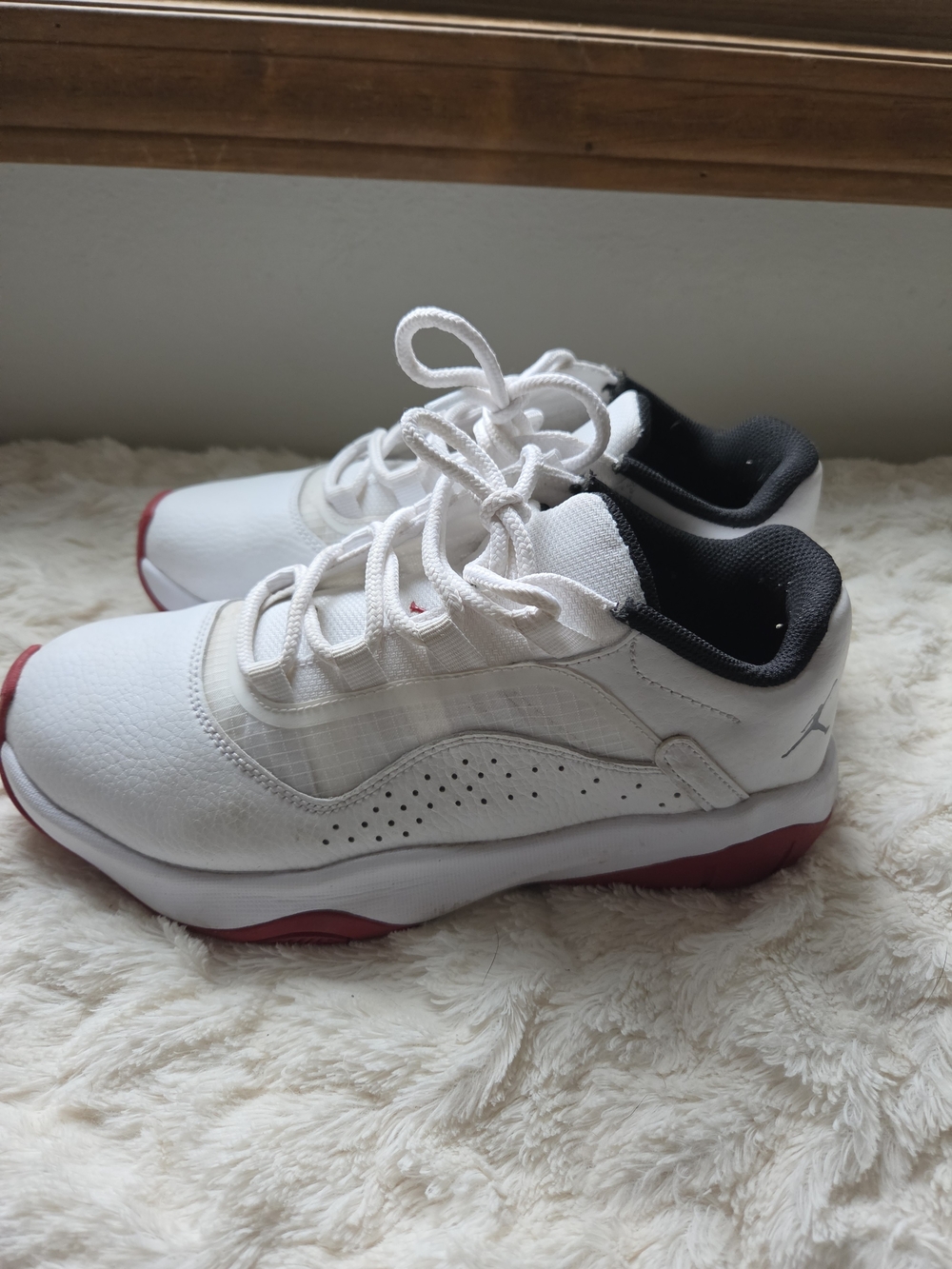 Jordan 11 CMFT low